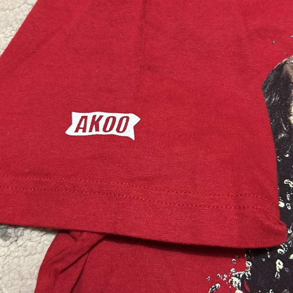 Vintage 90s AKOO tee - Picture 4 of 5